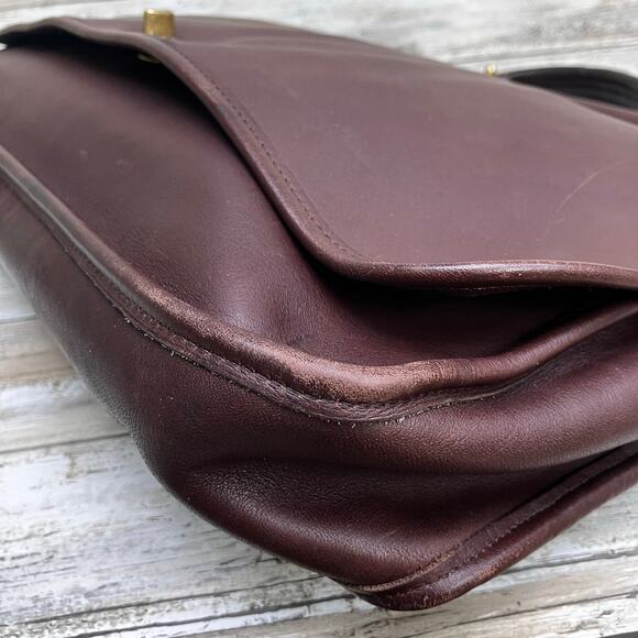 VTG Coach Leather Dowel Briefcase 5292 Messenger Bag Brown Crossbody Turnlock - Picture 9 of 16
